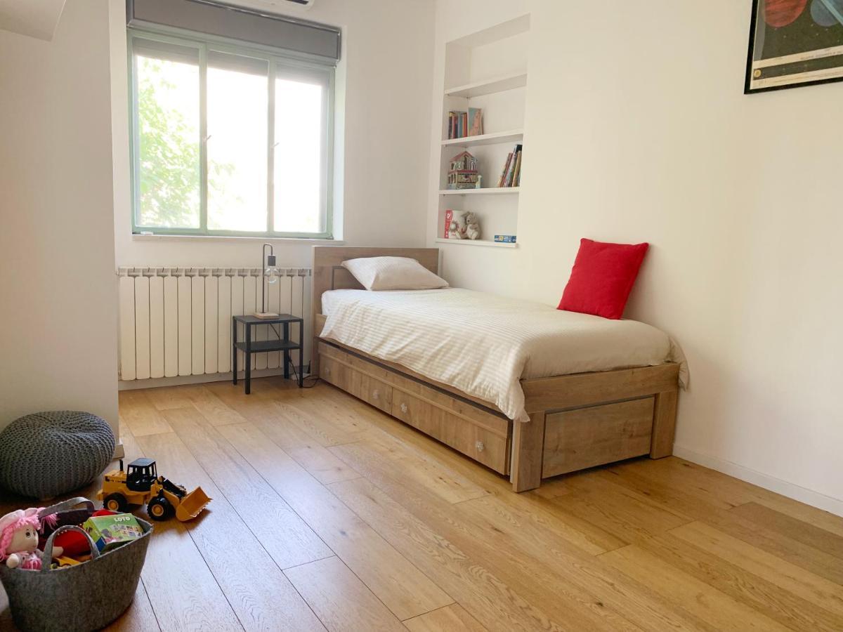 Annie'S Boutique Apartment In Jerusalem Eksteriør billede